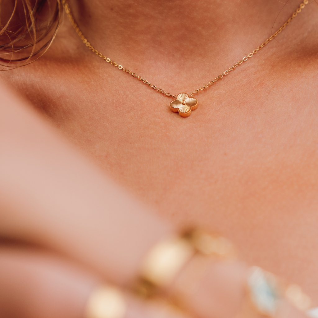 Plain Clover Chain
