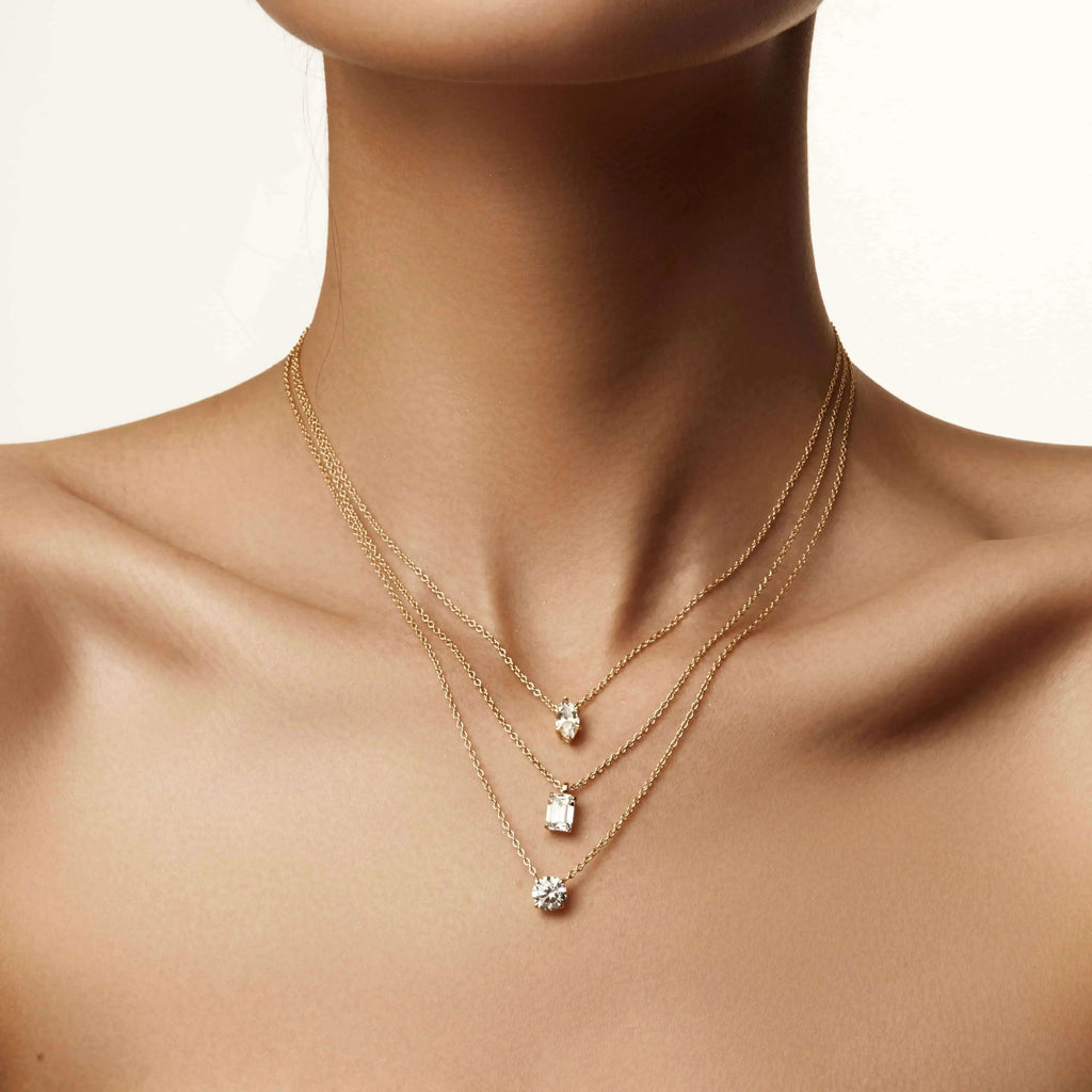 Feu-Necklace